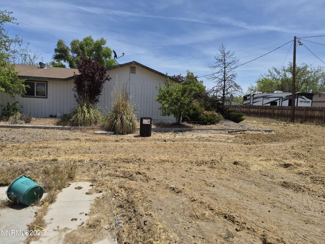 1140 Pine Road, Fallon, NV 89406