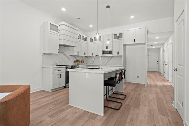 9310 N Lenox Avenue, Kansas City, MO 64154