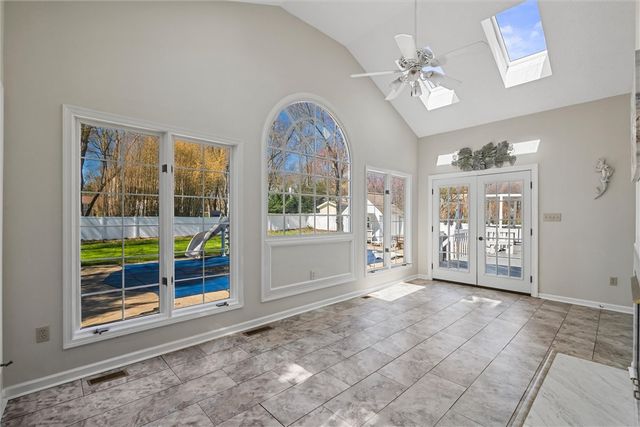 505 Westberry Dr, Allegheny Twp, PA 15068