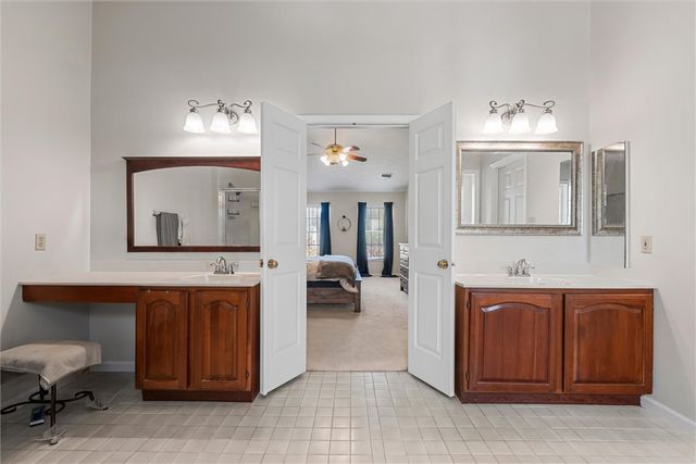 505 Westberry Dr, Allegheny Twp, PA 15068