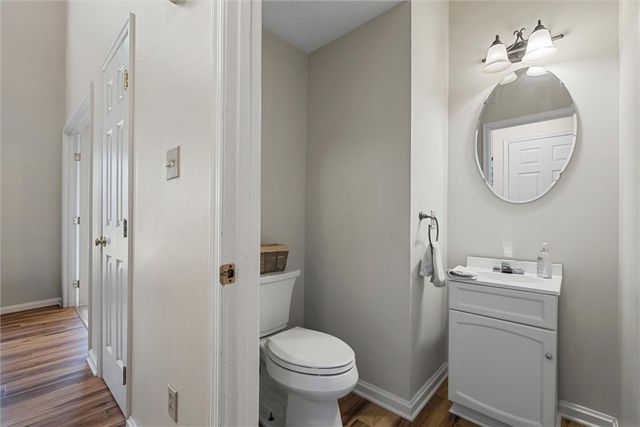 505 Westberry Dr, Allegheny Twp, PA 15068