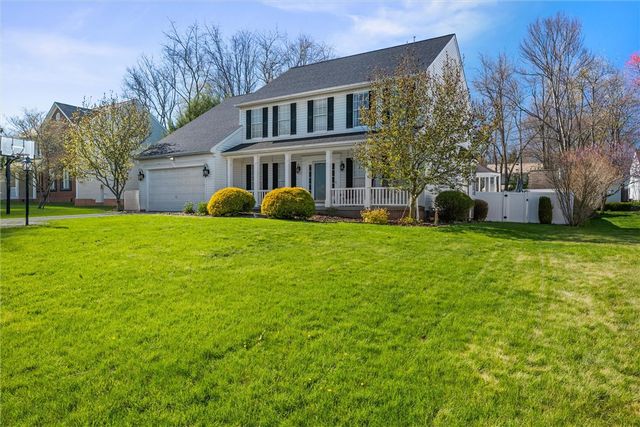 505 Westberry Dr, Allegheny Twp, PA 15068