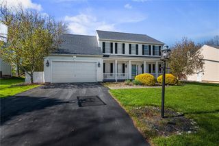 505 Westberry Dr, Allegheny Twp, PA 15068