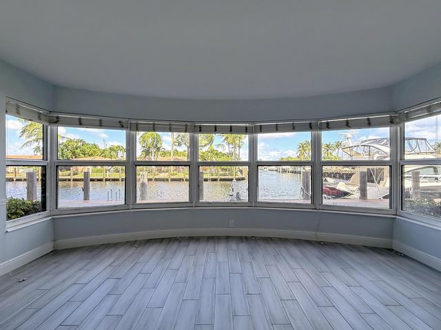 3121 NE 51st Street NE 102E, Fort Lauderdale, FL 33308
