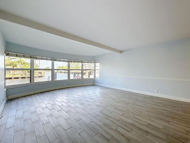 3121 NE 51st Street NE 102E, Fort Lauderdale, FL 33308