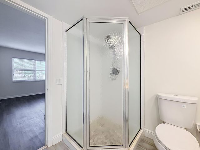 3121 NE 51st Street NE 102E, Fort Lauderdale, FL 33308