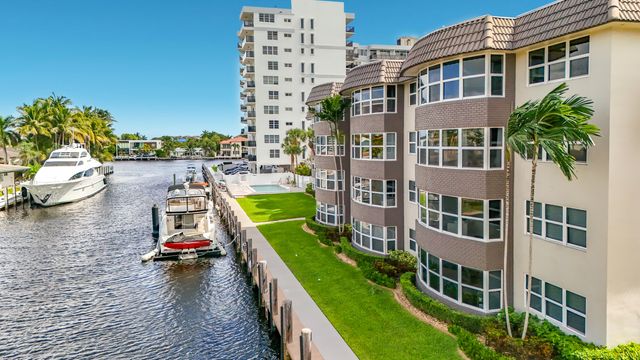 3121 NE 51st Street NE 102E, Fort Lauderdale, FL 33308