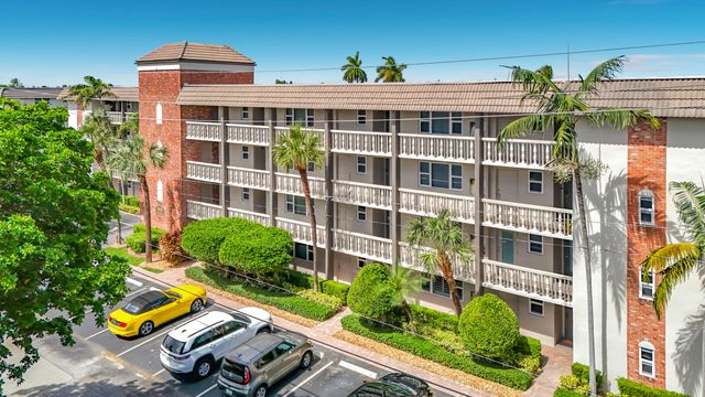 3121 NE 51st Street NE 102E, Fort Lauderdale, FL 33308