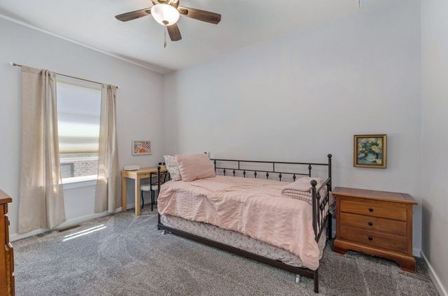 5480 E Cavalcade Lane, Springfield, MO 65802