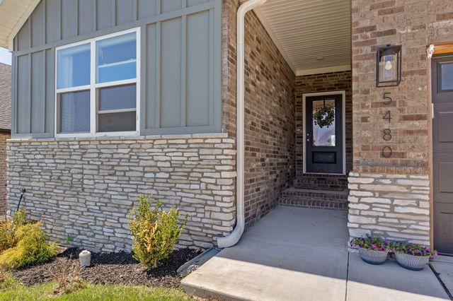 5480 E Cavalcade Lane, Springfield, MO 65802