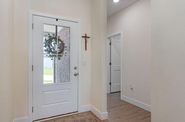 5480 E Cavalcade Lane, Springfield, MO 65802