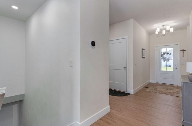 5480 E Cavalcade Lane, Springfield, MO 65802