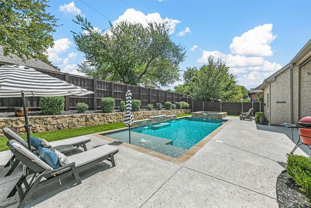 5705 Heron Drive E, Colleyville, TX 76034