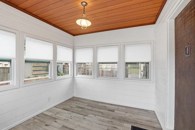 6052 Morgan Avenue S, Minneapolis, MN 55419