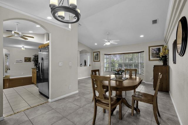 11195 61st St Street N, West Palm Beach, FL 33412