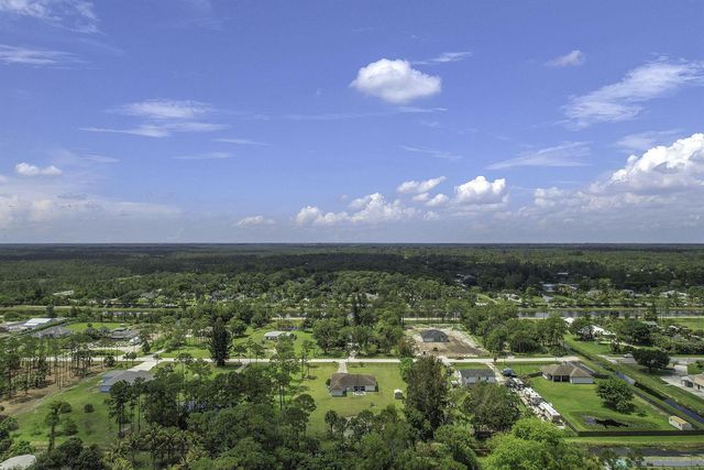 11195 61st St Street N, West Palm Beach, FL 33412