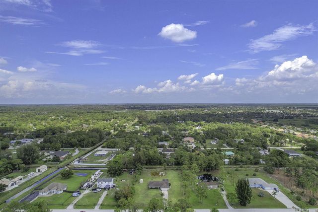 11195 61st St Street N, West Palm Beach, FL 33412