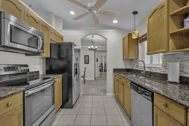 11195 61st St Street N, West Palm Beach, FL 33412