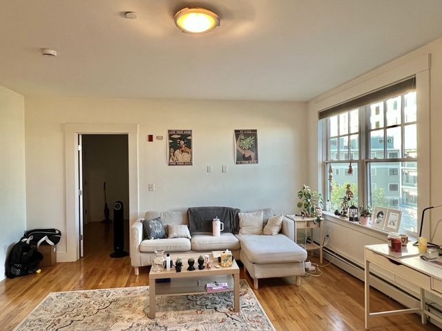 432 Norfolk Street 4C, Somerville, MA 02143