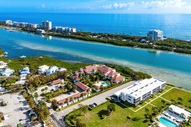 200 Waterway Road 104, Tequesta, FL 33469