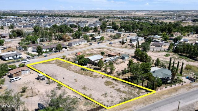 410 Valle Rojo Drive, Socorro, TX 79927