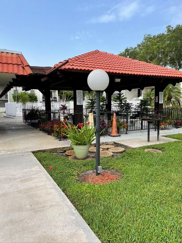 8701 SW 141st St G7, Palmetto Bay, FL 33176