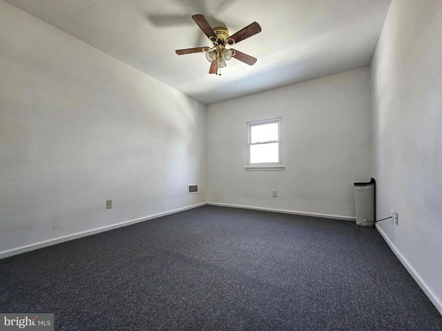 531 PERSHING AVE, Darby, PA 19023