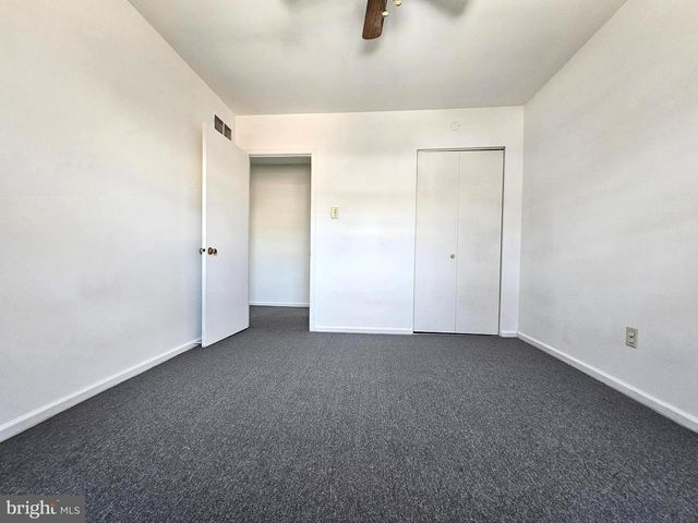 531 PERSHING AVE, Darby, PA 19023