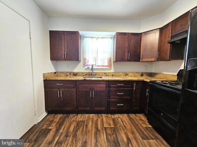 531 PERSHING AVE, Darby, PA 19023