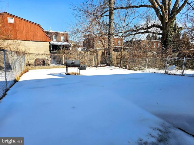 531 PERSHING AVE, Darby, PA 19023