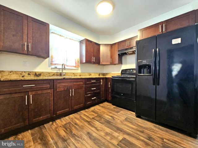 531 PERSHING AVE, Darby, PA 19023