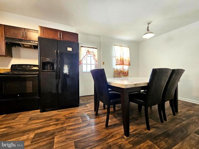 531 PERSHING AVE, Darby, PA 19023