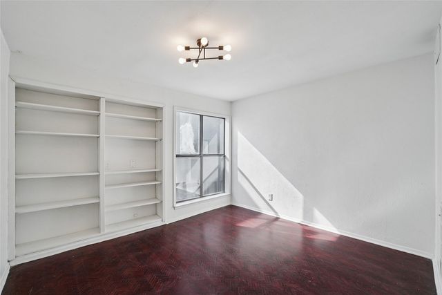 3618 Gillespie Street 109, Dallas, TX 75219