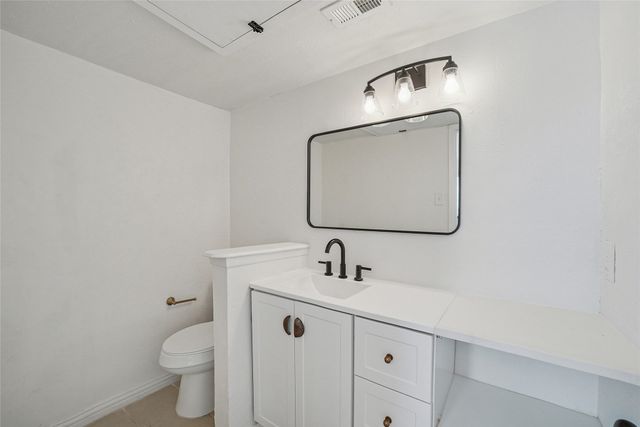 3618 Gillespie Street 109, Dallas, TX 75219