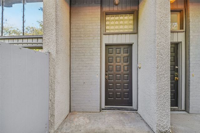 3618 Gillespie Street 109, Dallas, TX 75219