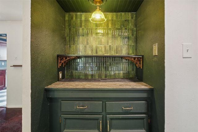 3618 Gillespie Street 109, Dallas, TX 75219