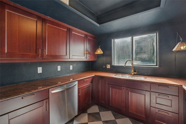 3618 Gillespie Street 109, Dallas, TX 75219