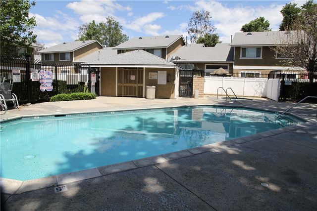 2321 S Magnolia 11E, Ontario, CA 91762