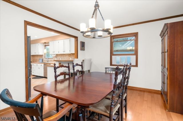 77 Washburn Ave, Washington Twp., NJ 07882
