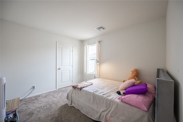 5565 Autumn Cliffs Way, Las Vegas, NV 89118