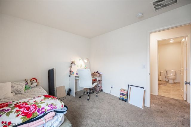5565 Autumn Cliffs Way, Las Vegas, NV 89118