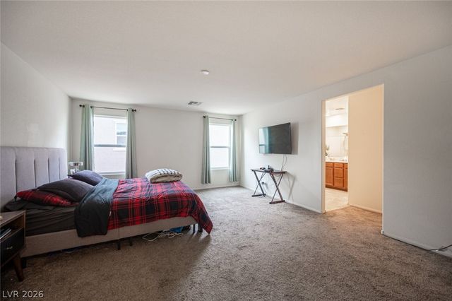 5565 Autumn Cliffs Way, Las Vegas, NV 89118