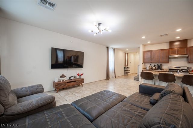 5565 Autumn Cliffs Way, Las Vegas, NV 89118