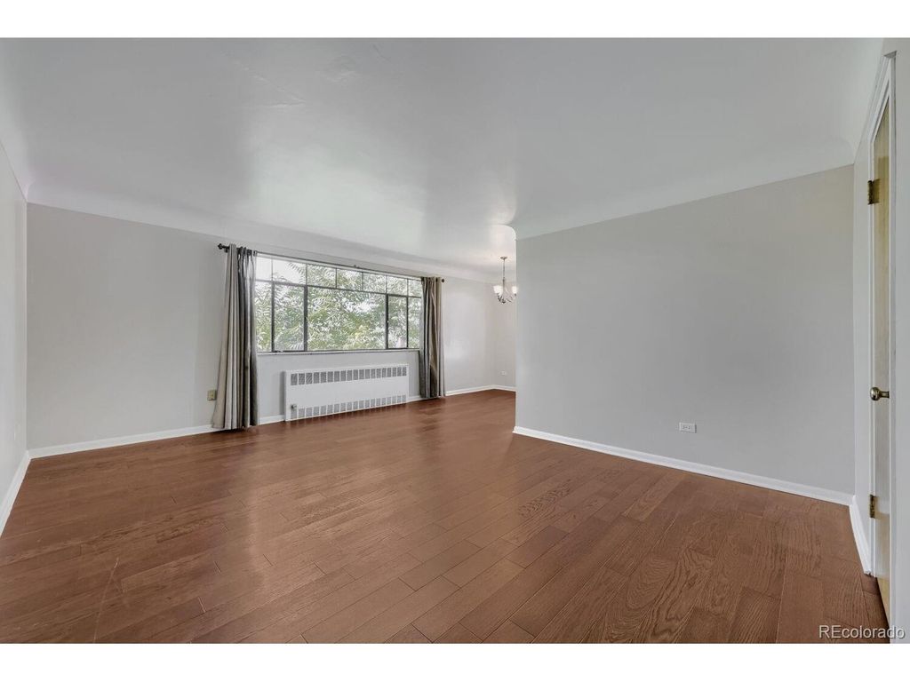 1175 N Emerson St 312, Denver, CO 80218