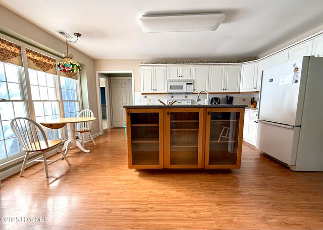 289 Ramsey Drive, Atlantic Beach, NC 28512