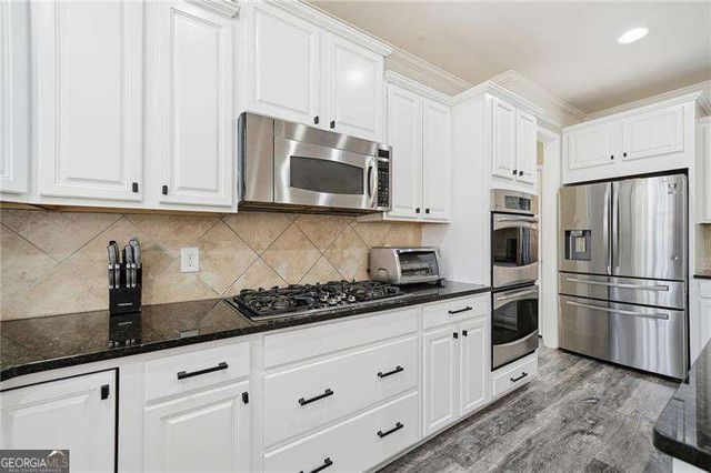 140 Edgewater Trail, Canton, GA 30115