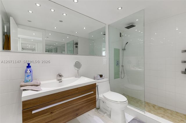 401 Ocean Dr 607, Miami Beach, FL 33139