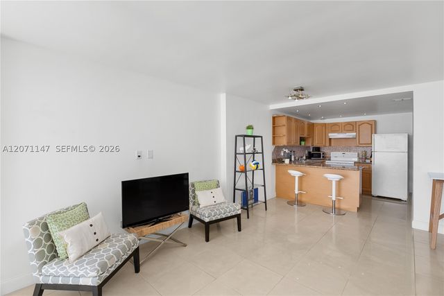 401 Ocean Dr 607, Miami Beach, FL 33139