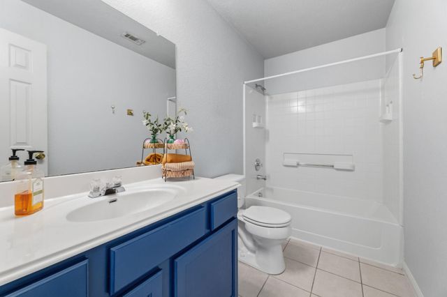 8901 Ovalla DR, Austin, TX 78749