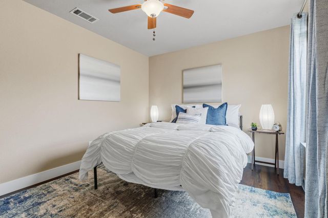 8901 Ovalla DR, Austin, TX 78749